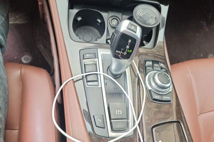 Used BMW 5 Series 2017 525Li Leading Model Gear Lever