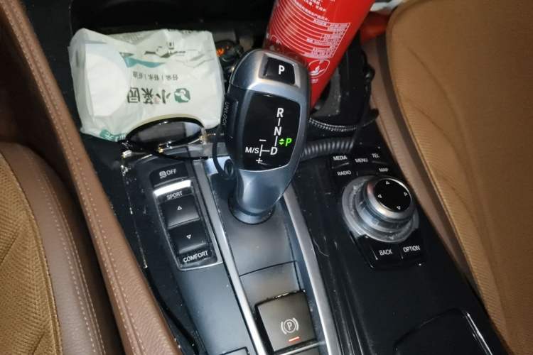 Used BMW 5 Series 2017 520Li Elegant Edition Gear Lever