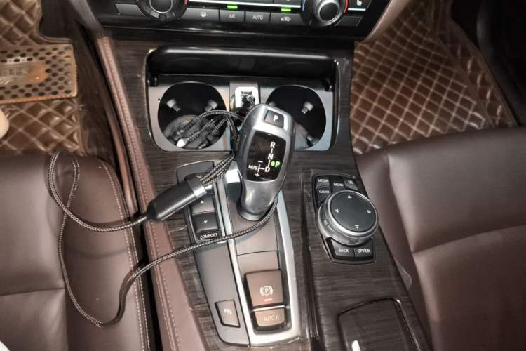 Used BMW 5 Series 2017 525Li Luxury Design Package Gear Lever