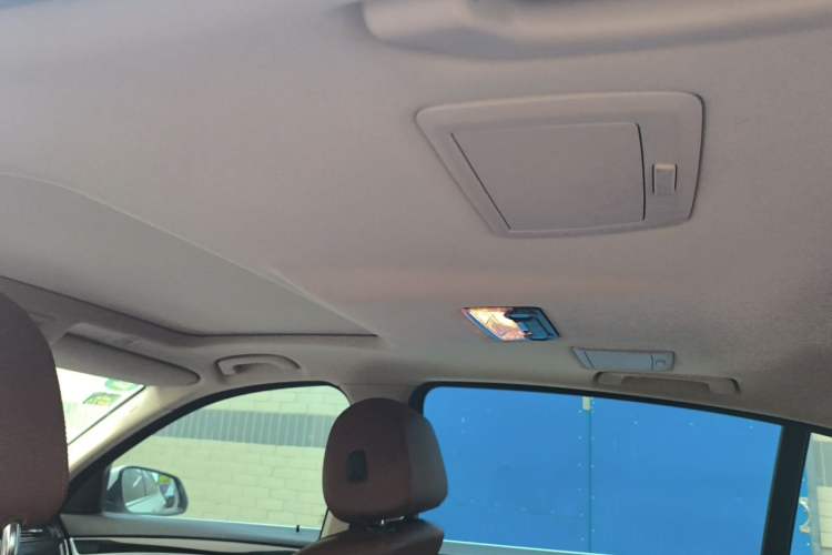 Used BMW 5 Series 2017 520Li Elegant Edition Headliner