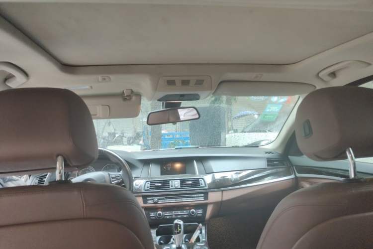 Used BMW 5 Series 2017 525Li Leading Model Headliner