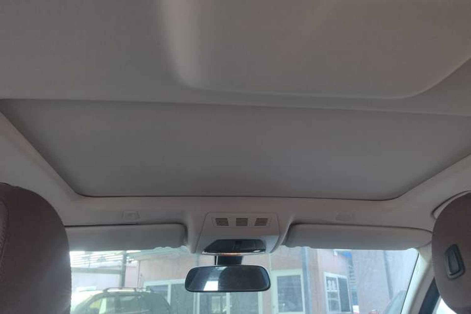 Used BMW 5 Series 2017 525Li Leading Model Headliner