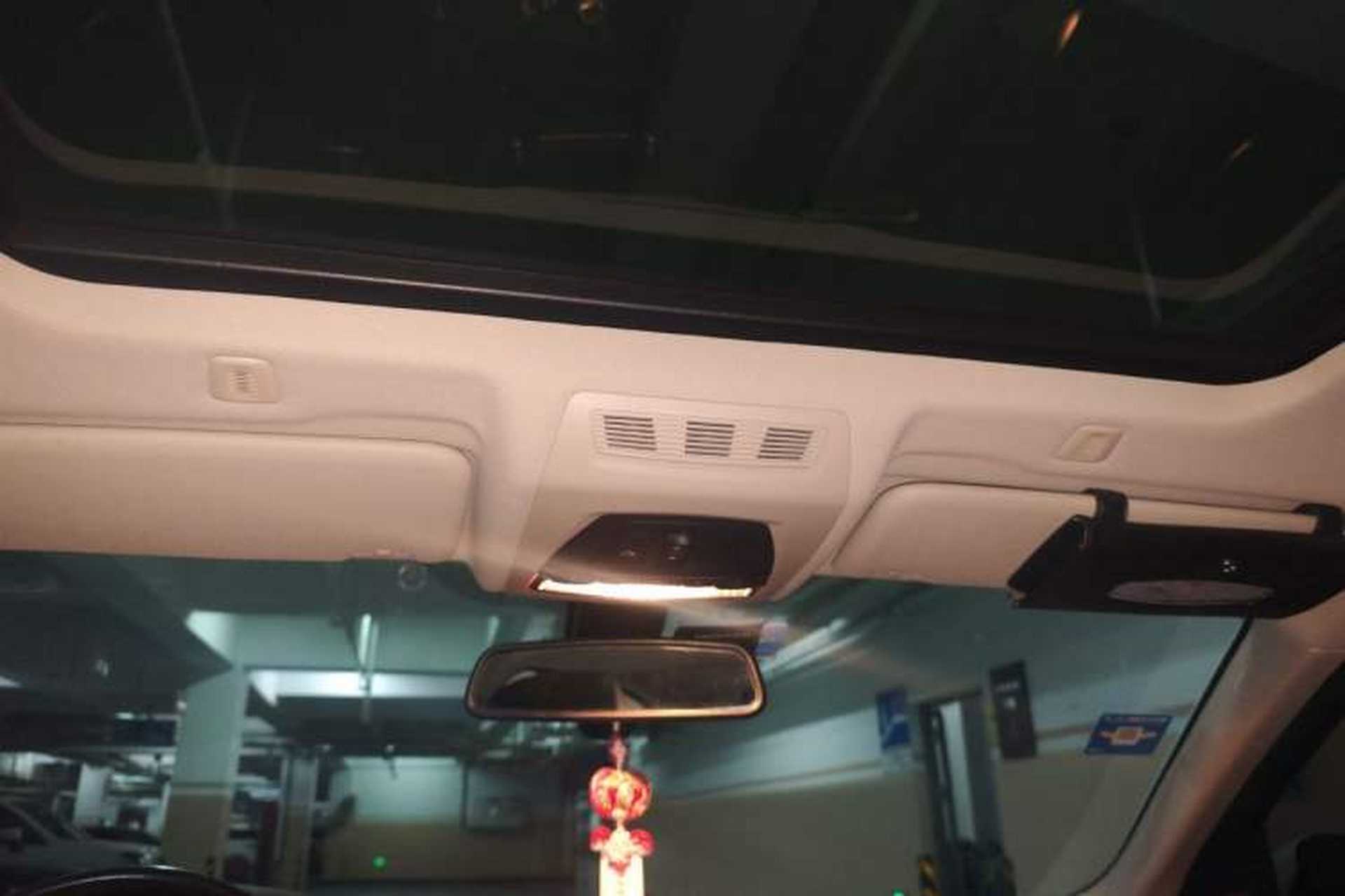 Used BMW 5 Series 2017 525Li Luxury Design Package Headliner