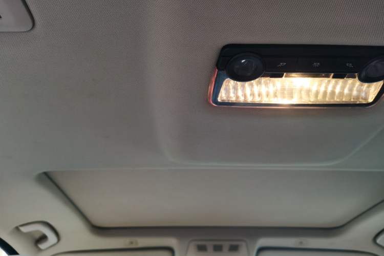 Used BMW 5 Series 2017 525Li Leading Model Headliner