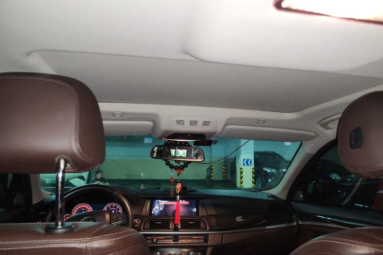 Used BMW 5 Series 2017 525Li Luxury Design Package Headliner