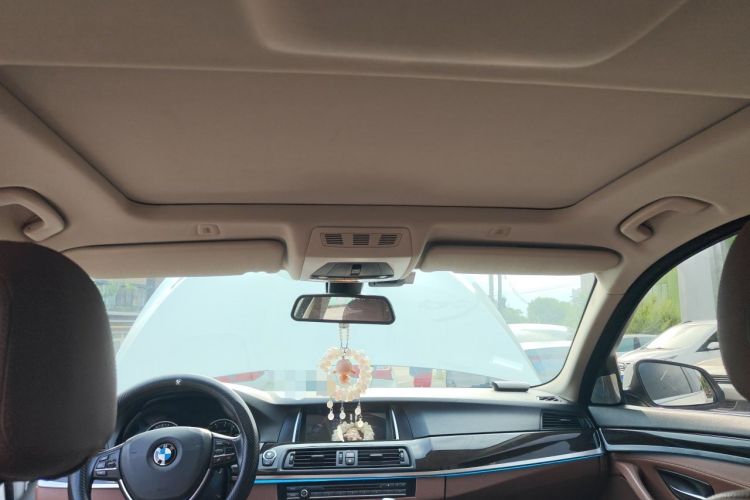 Used BMW 5 Series 2017 525Li Leading Model Headliner