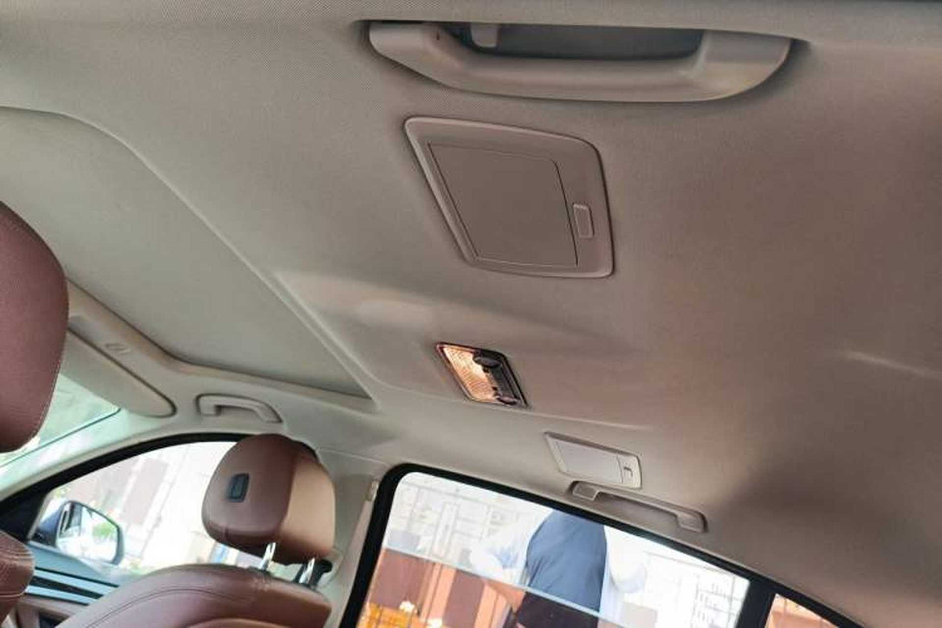 Used BMW 5 Series 2017 525Li Leading Model Headliner