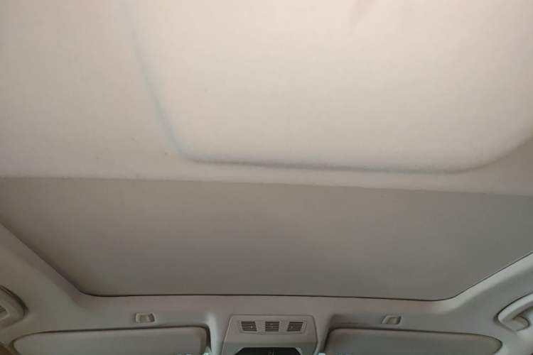 Used BMW 5 Series 2017 525Li Leading Model Headliner