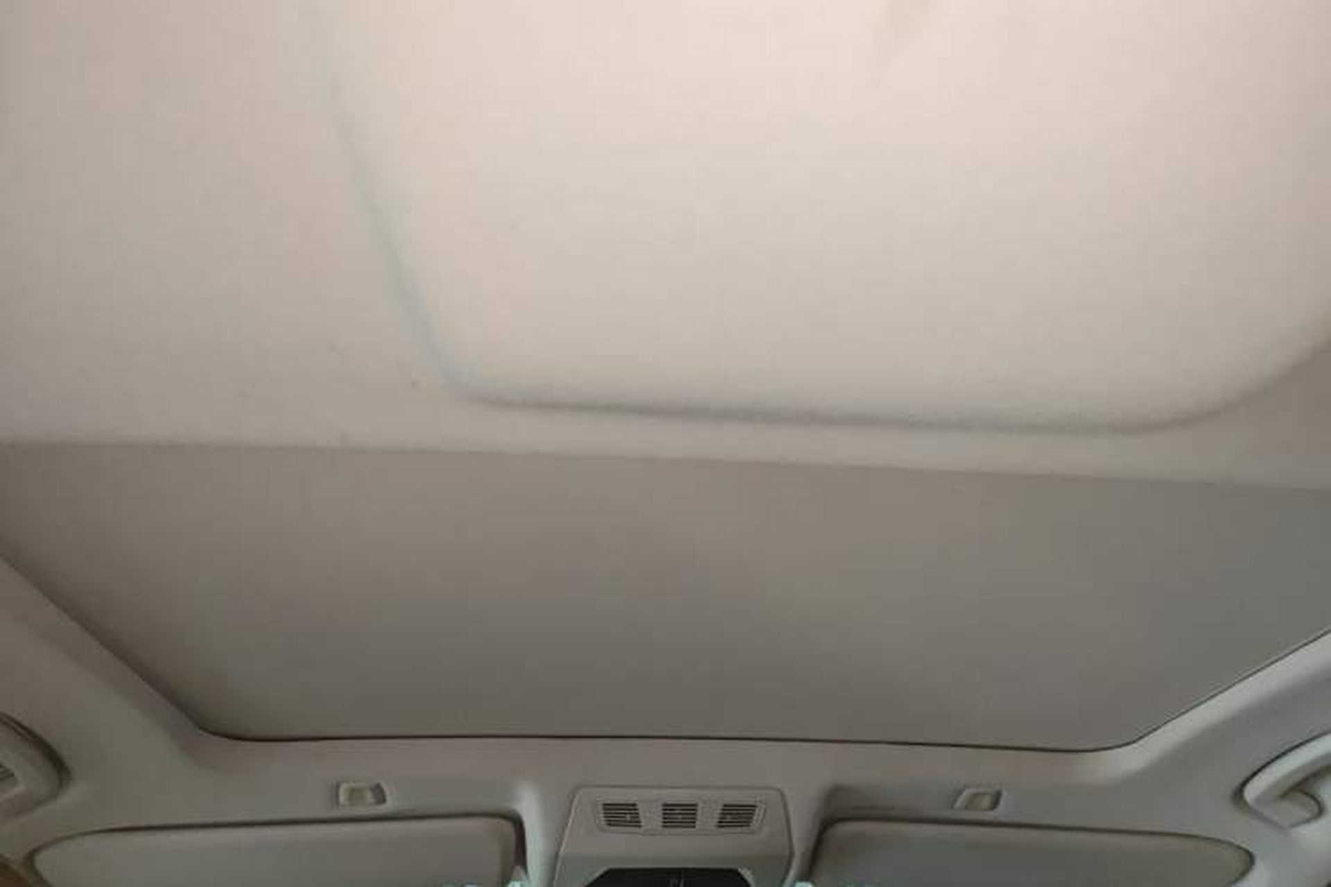 Used BMW 5 Series 2017 525Li Leading Model Headliner