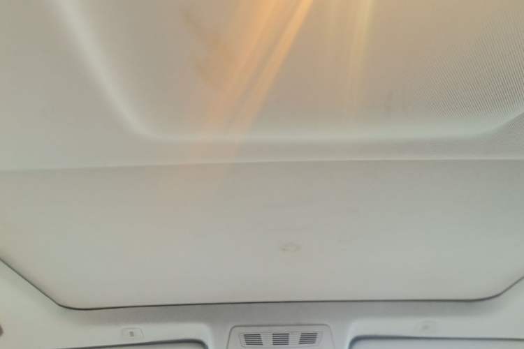 Used BMW 5 Series 2017 525Li Luxury Design Package Headliner