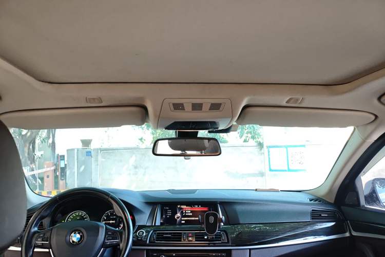 Used BMW 5 Series 2017 525Li Luxury Design Package Headliner