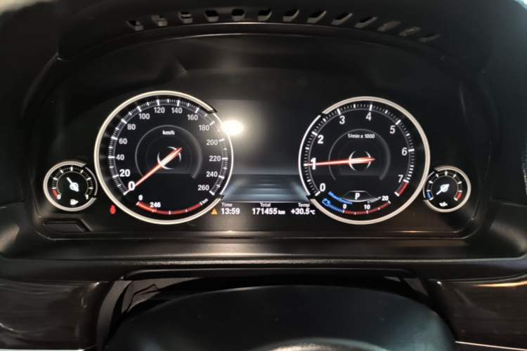 Used BMW 5 Series 2017 525Li Luxury Design Package Instrument Cluster