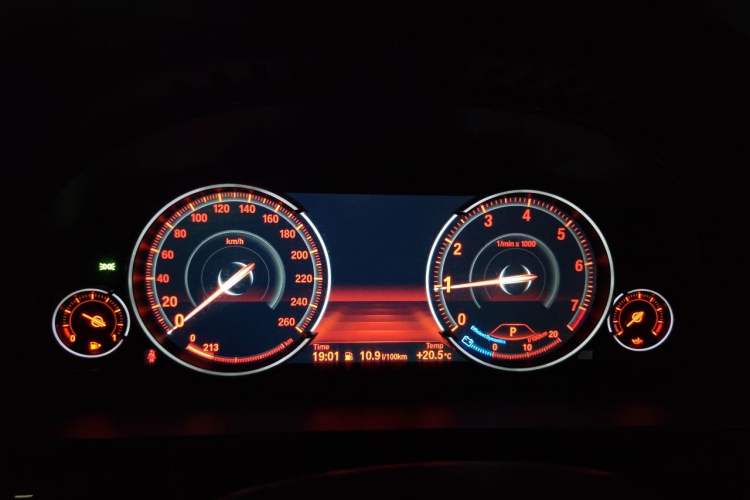 Used BMW 5 Series 2017 525Li Leading Model Instrument Cluster