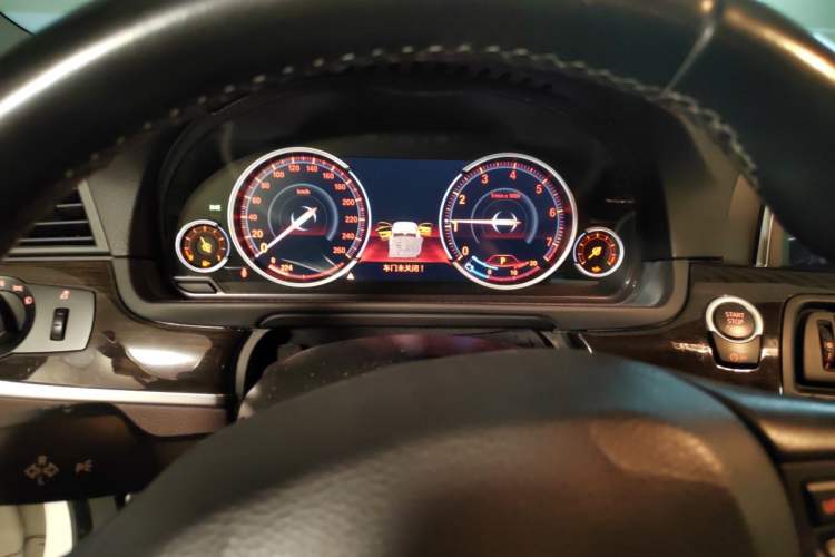 Used BMW 5 Series 2017 525Li Luxury Design Package Instrument Cluster