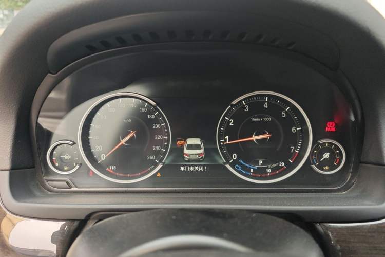 Used BMW 5 Series 2017 525Li Luxury Design Package Instrument Cluster