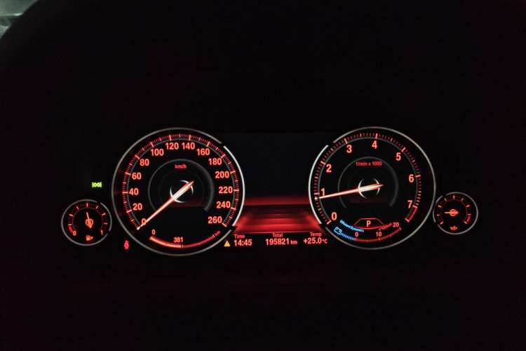 Used BMW 5 Series 2017 525Li Luxury Design Package Instrument Cluster