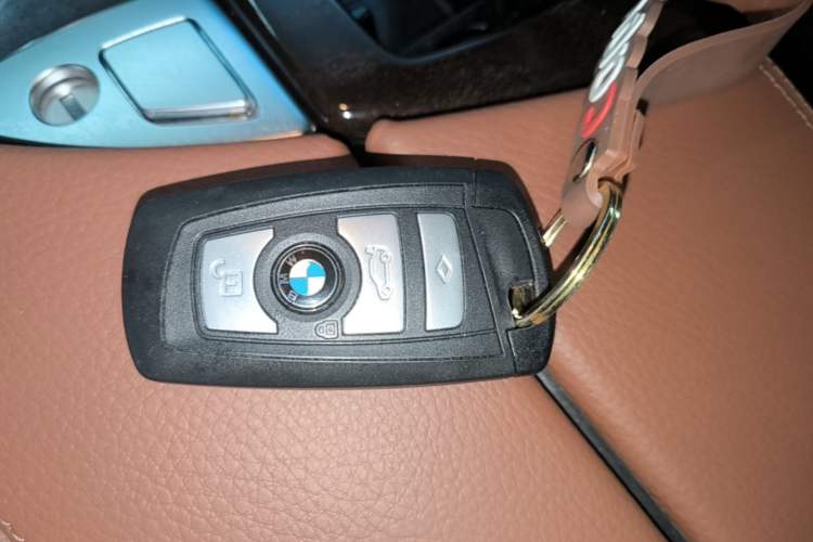 Used BMW 5 Series 2017 525Li Leading Model Interior 1