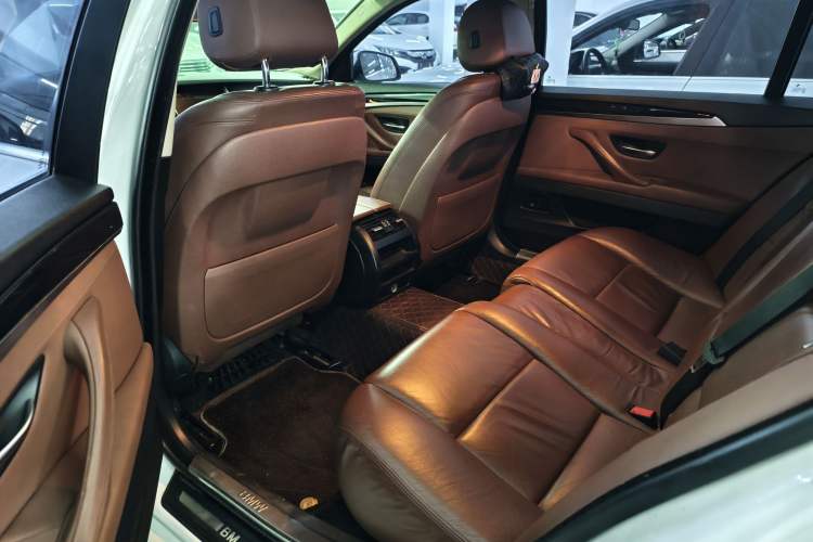 Used BMW 5 Series 2017 520Li Elegant Edition Interior 2