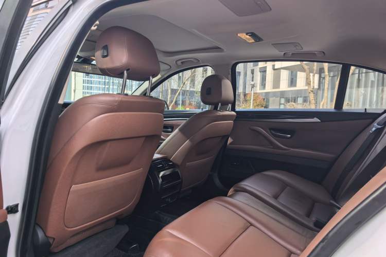 Used BMW 5 Series 2017 520Li Elegant Edition Interior 2