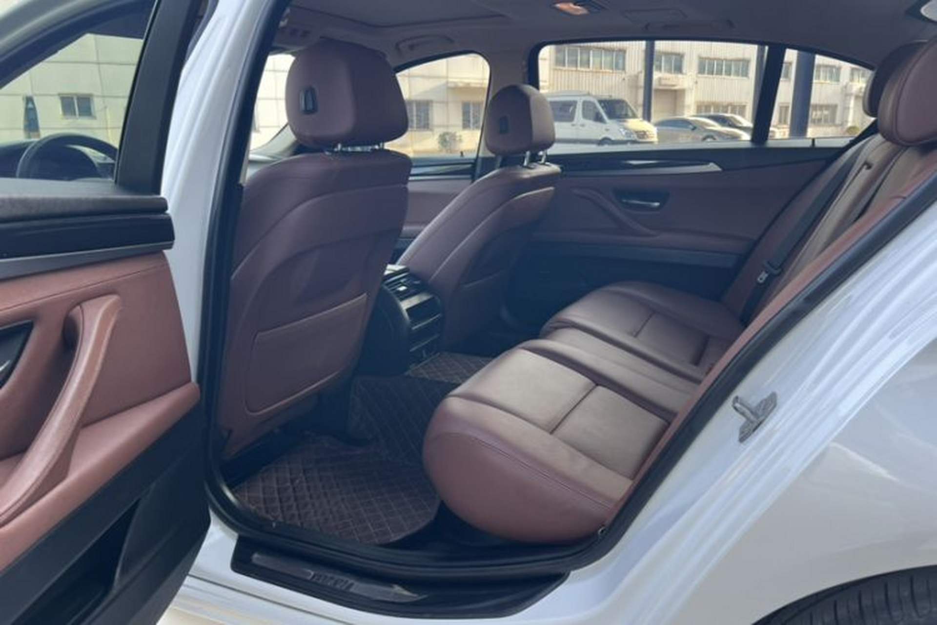 Used BMW 5 Series 2017 520Li Elegant Edition Interior 3