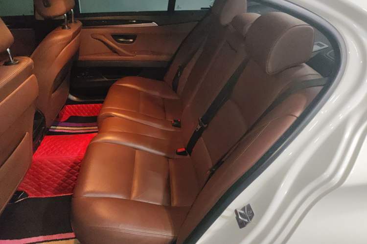 Used BMW 5 Series 2017 520Li Elegant Edition Interior 4