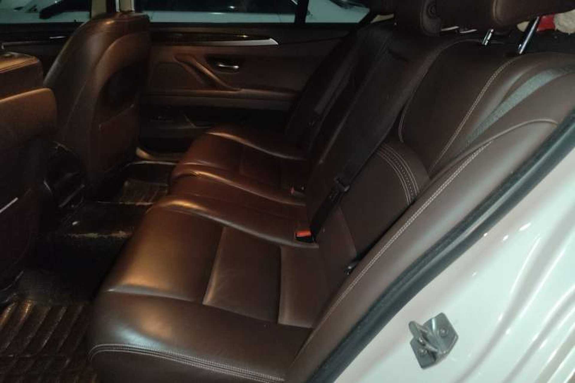 Used BMW 5 Series 2017 525Li Luxury Design Package Interior 4