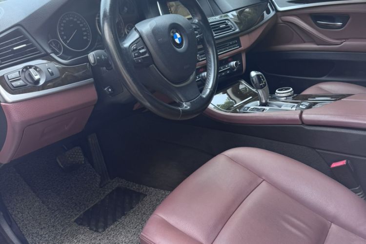 Used BMW 5 Series 2017 525Li Leading Model Interior 5