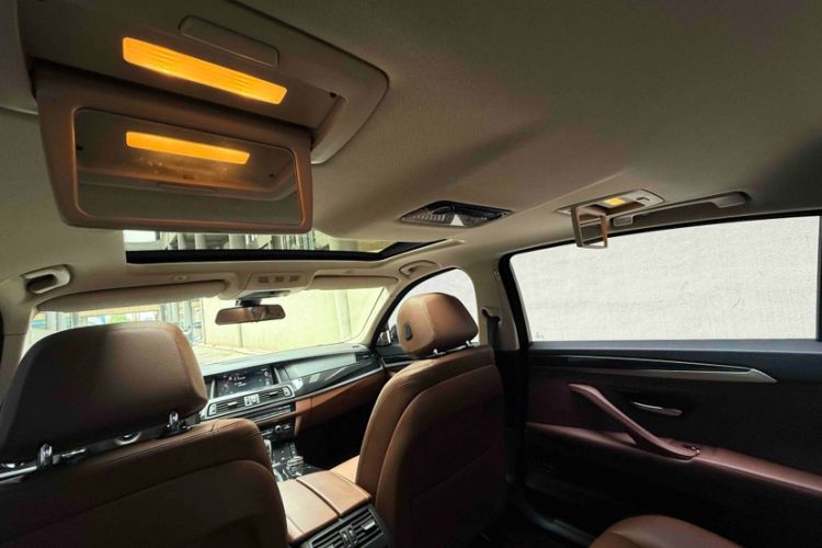 Used BMW 5 Series 2017 520Li Elegant Edition Interior 6