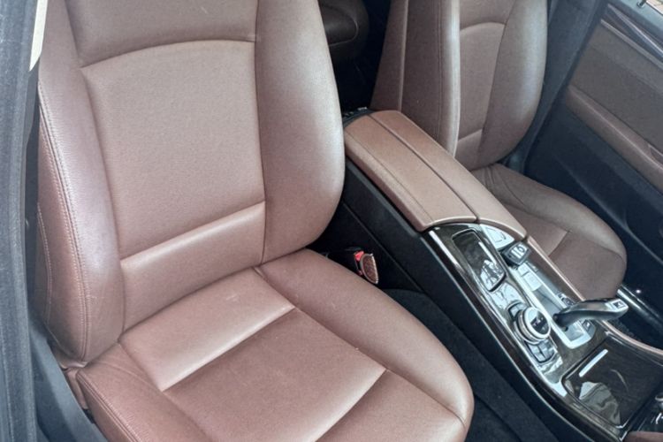 Used BMW 5 Series 2017 525Li Leading Model Interior 9