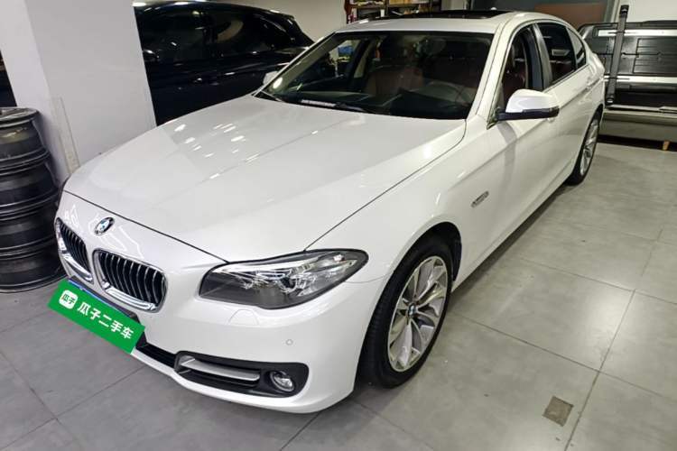 Used BMW 5 Series 2017 525Li Leading Model Guazi used car, China used car export, Used car for sale, Used cars, Cheapest cars for sale