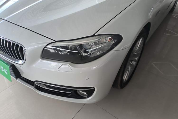 Used BMW 5 Series 2017 525Li Luxury Design Package Left Front Headlight