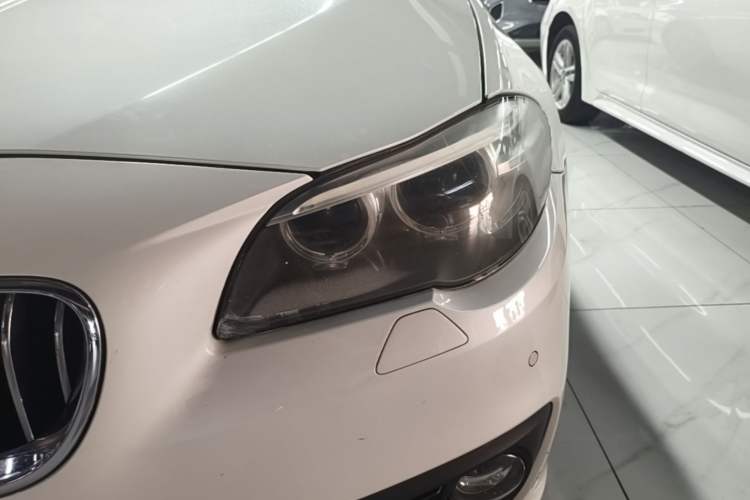 Used BMW 5 Series 2017 525Li Leading Model Left Front Headlight