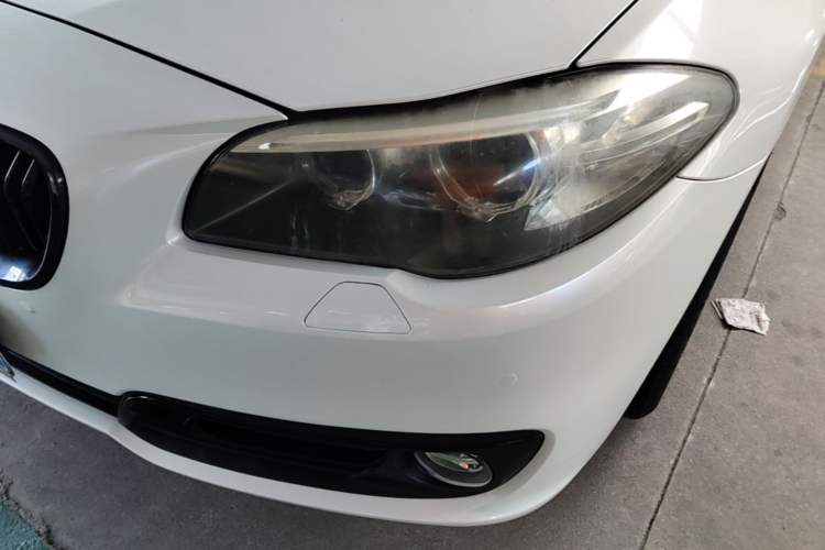 Used BMW 5 Series 2017 525Li Luxury Design Package Left Front Headlight
