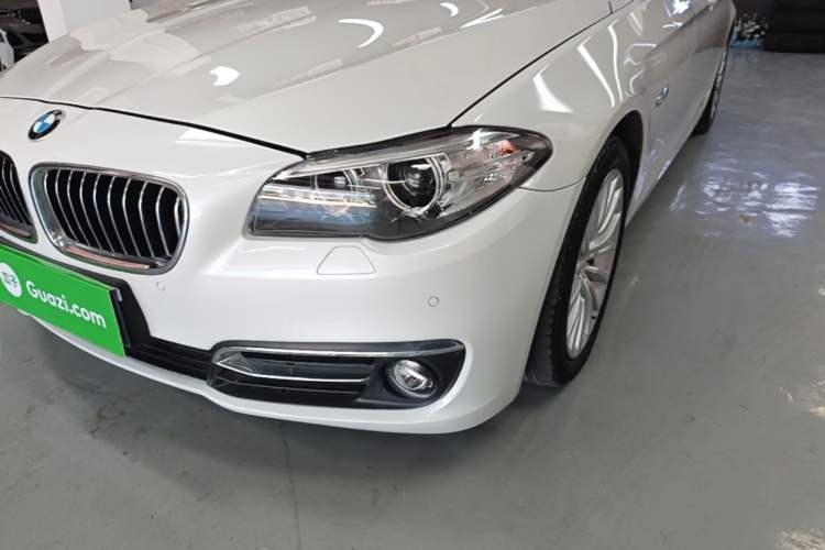 Used BMW 5 Series 2017 525Li Luxury Design Package Left Front Headlight