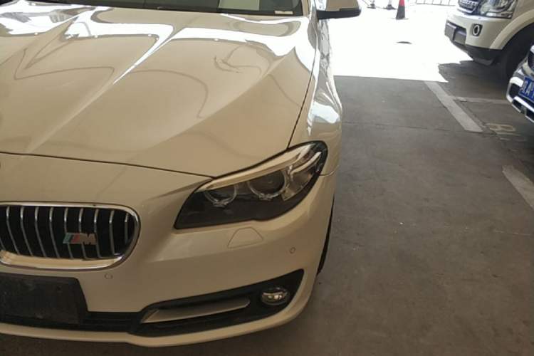 Used BMW 5 Series 2017 525Li Leading Model Left Front Headlight