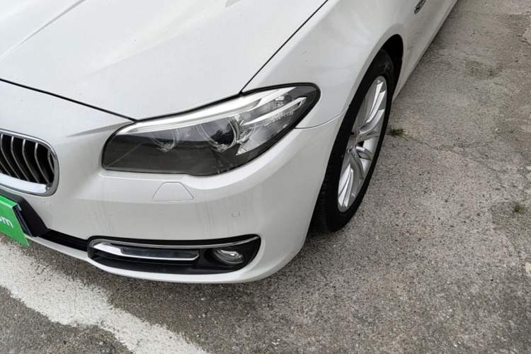 Used BMW 5 Series 2017 525Li Luxury Design Package Left Front Headlight