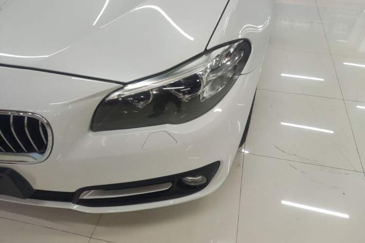 Used BMW 5 Series 2017 525Li Leading Model Left Front Headlight
