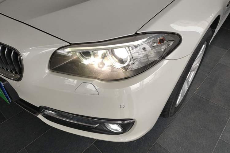 Used BMW 5 Series 2017 520Li Elegant Edition Left Front Headlight