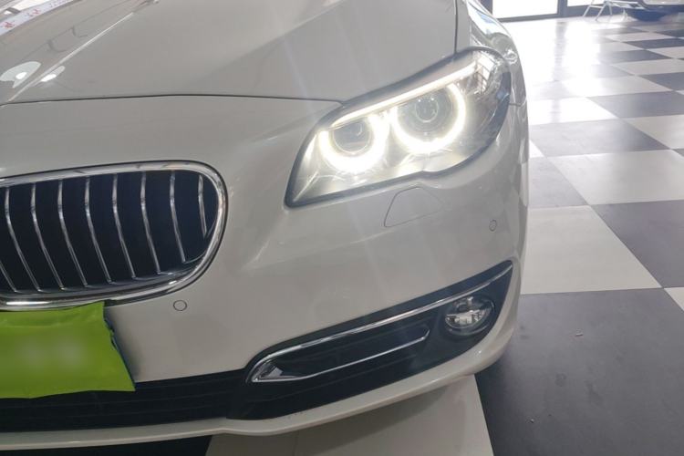 Used BMW 5 Series 2017 525Li Luxury Design Package Left Front Headlight