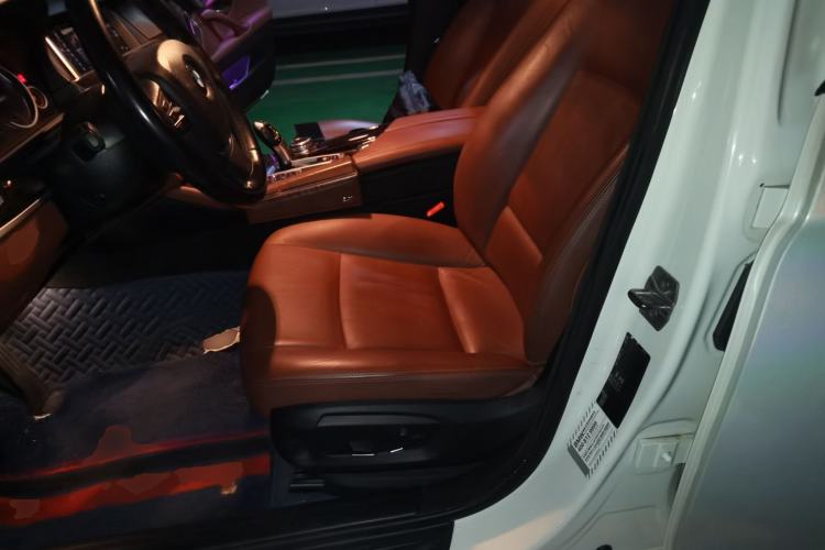 Used BMW 5 Series 2017 528Li Leading Model Left Front Seat