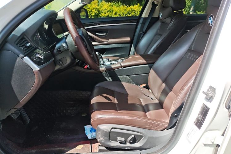 Used BMW 5 Series 2017 525Li Luxury Design Package Left Front Seat