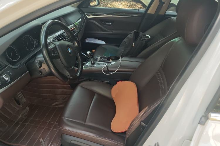 Used BMW 5 Series 2017 525Li Luxury Design Package Left Front Seat