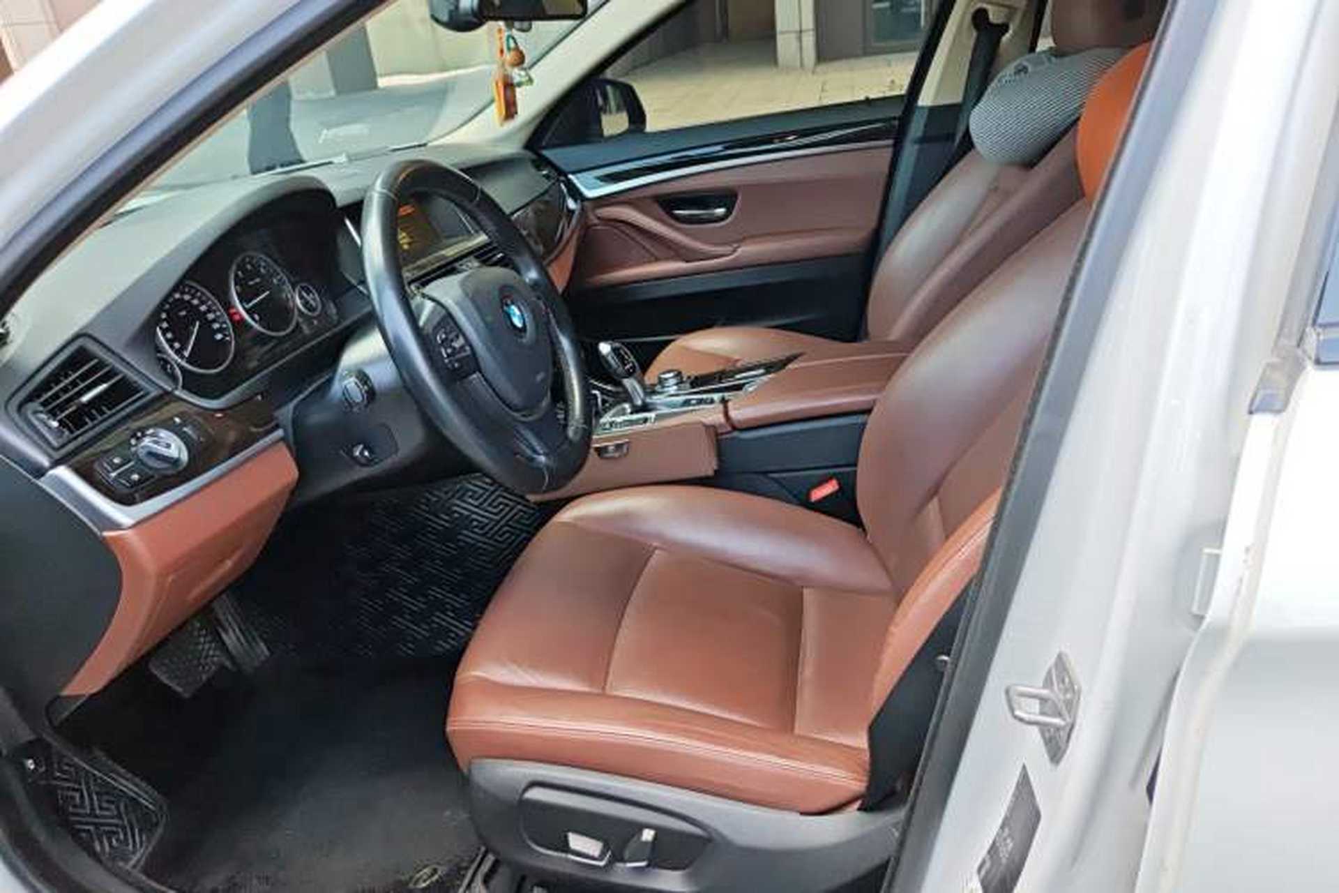 Used BMW 5 Series 2017 525Li Leading Model Left Front Seat