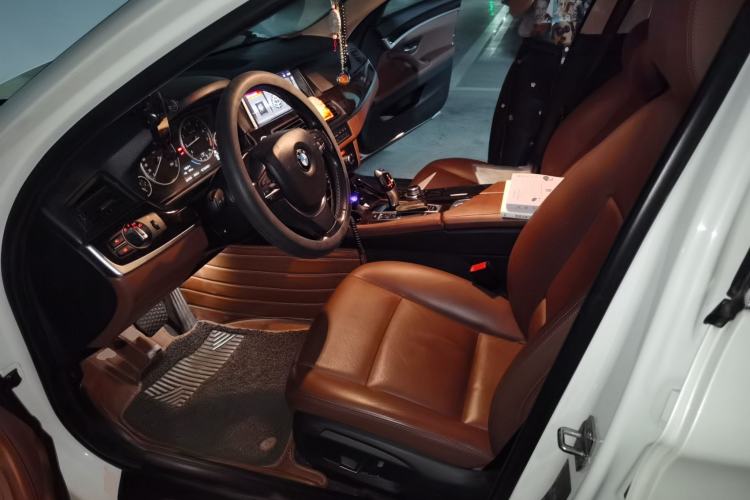 Used BMW 5 Series 2017 525Li Leading Model Left Front Seat