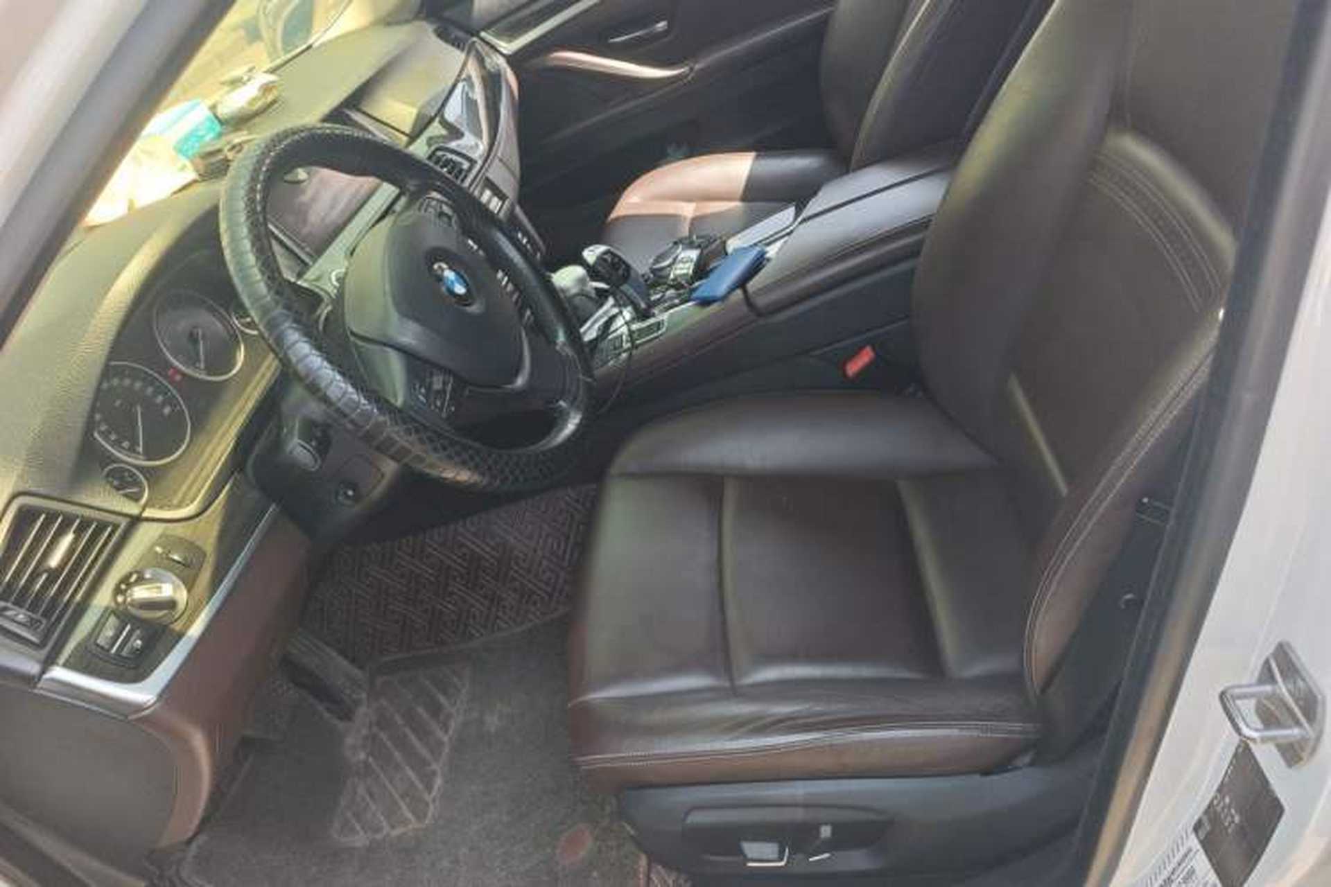 Used BMW 5 Series 2017 525Li Luxury Design Package Left Front Seat