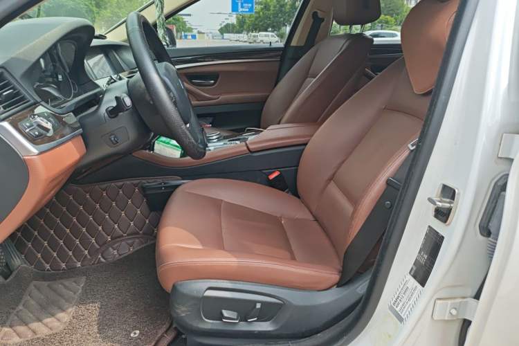 Used BMW 5 Series 2017 525Li Leading Model Left Front Seat
