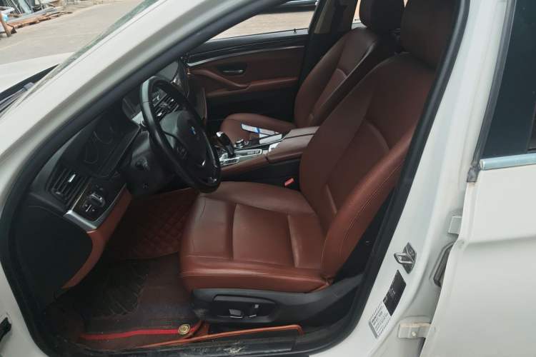 Used BMW 5 Series 2017 525Li Leading Model Left Front Seat