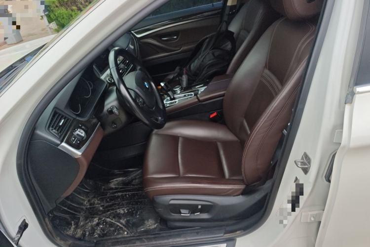 Used BMW 5 Series 2017 525Li Luxury Design Package Left Front Seat