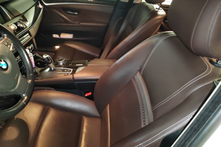 Used BMW 5 Series 2017 525Li Luxury Design Package Left Front Seat