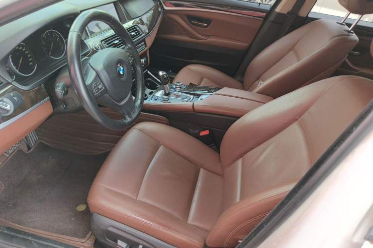 Used BMW 5 Series 2017 525Li Leading Model Left Front Seat